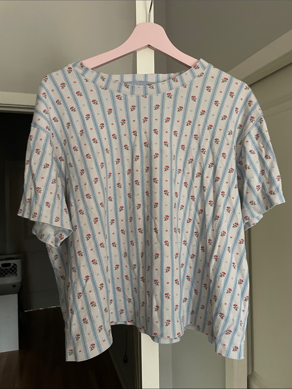 Hill house pajama tshirt with striped floral print large